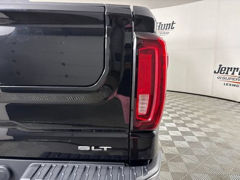 Used 2023 GMC Sierra 1500 SLT w/ SLT Premium Package AWD/4WD image 36