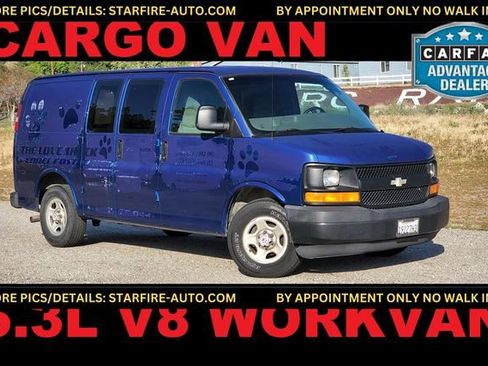 Used 2003 Chevrolet Express 1500 image 1