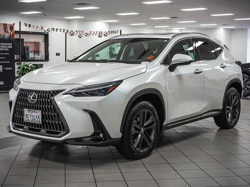 Certified 2023 Lexus NX 450h+ AWD w/ Accessory Package (Z2) image 4