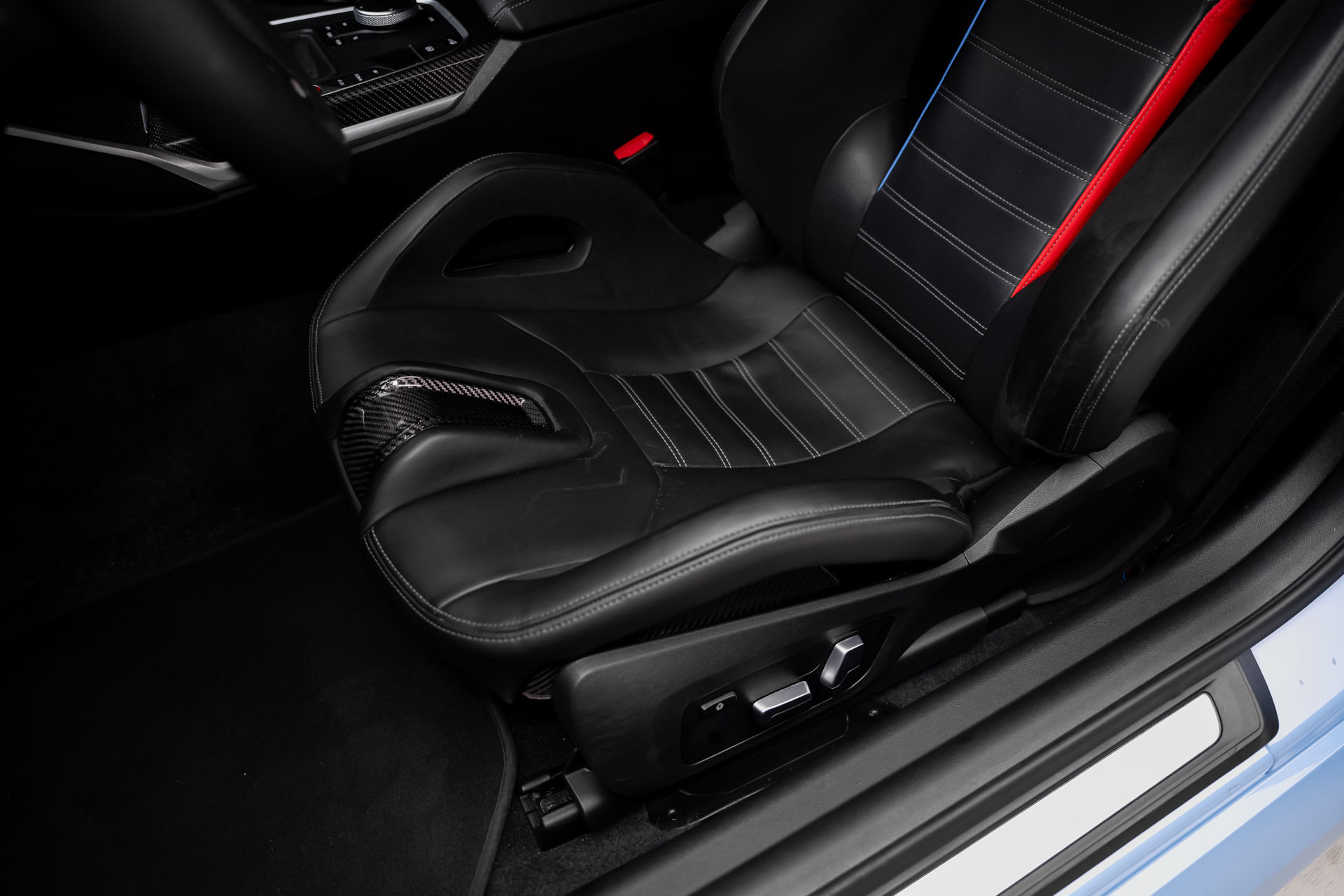Used 2024 BMW M2 w/ Carbon Package RWD image 65