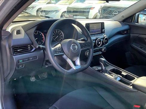 Certified 2021 Nissan Sentra S image 17
