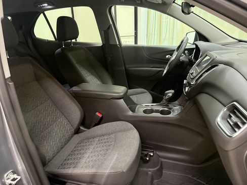 Certified 2024 Chevrolet Equinox LT w/ LPO, Floor Liner Package image 25