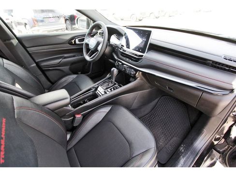 Used 2023 Jeep Compass Trailhawk image 29