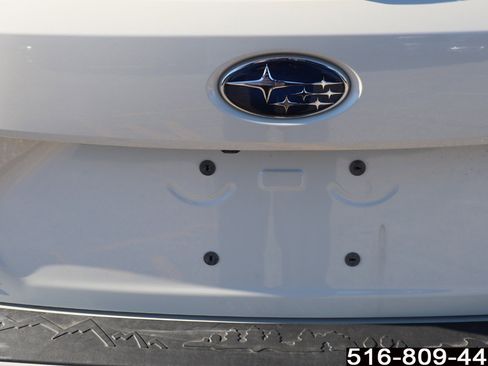 Used 2024 Subaru Crosstrek 2.0i Premium image 32