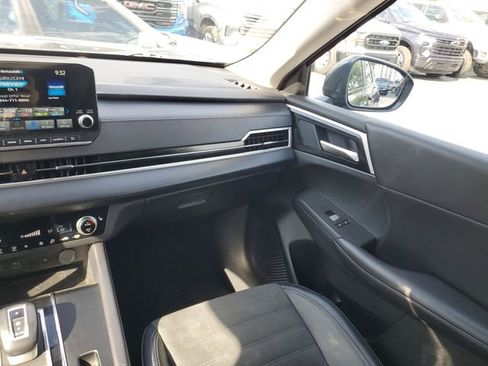 Used 2024 Mitsubishi Outlander SE AWD/4WD image 14