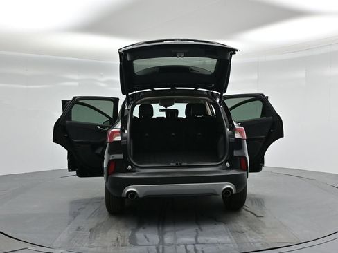 Certified 2020 Ford Escape SEL image 36