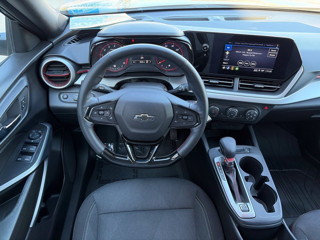 Used 2026 Chevrolet Trax RS w/ Driver Confidence Package FWD image 19