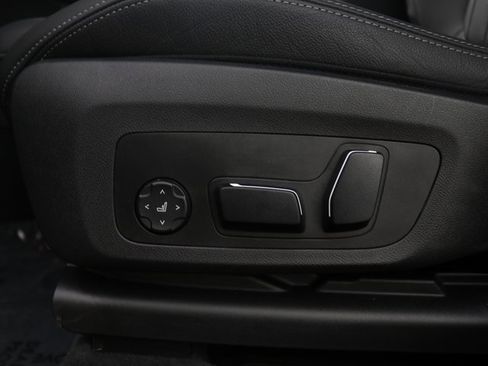 Used 2024 BMW X3 xDrive30i w/ Premium Package w/ZPA image 9