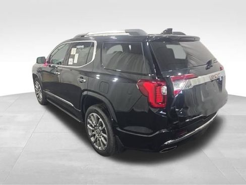 Used 2023 GMC Acadia Denali w/ Denali Ultimate Package AWD/4WD image 5