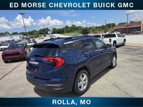 Certified 2020 GMC Terrain SLE w/ Driver Convenience Package FWD image 3