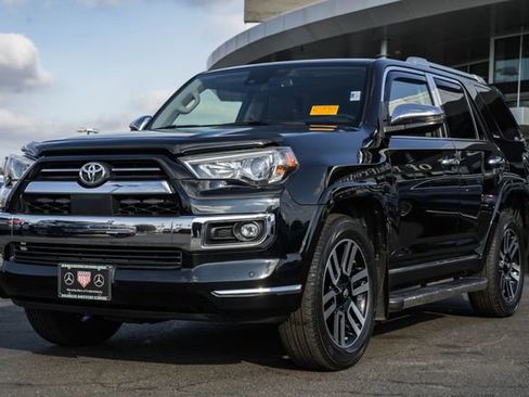 Used 2021 Toyota 4Runner Limited image 3