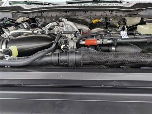New 2026 Ford F350 Platinum w/ Tremor Off-Road Package AWD/4WD image 18