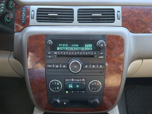 Used 2010 Chevrolet Silverado 2500 LTZ w/ Suspension Package, Off-Road image 35