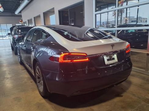 Used 2019 Tesla Model S Long Range image 4