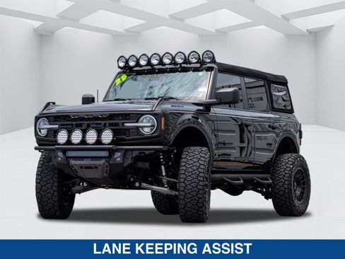 Used 2025 Ford Bronco Badlands AWD/4WD image 8