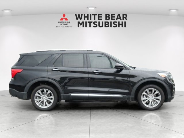 Used 2023 Ford Explorer Limited AWD/4WD image 6