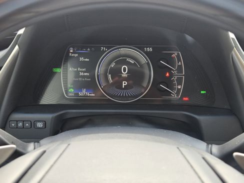 Used 2021 Lexus ES 300h Ultra Luxury w/ Accessory Package 2 image 27