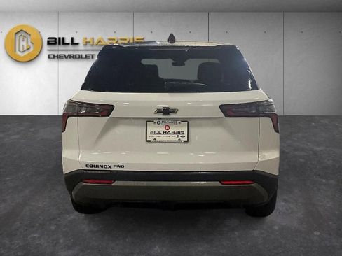 New 2026 Chevrolet Equinox LT w/ Convenience Package II image 21