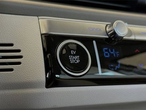 New 2025 Hyundai Ioniq 6 SEL image 25