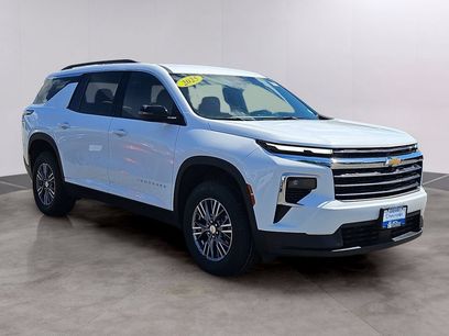Certified 2025 Chevrolet Traverse LT
