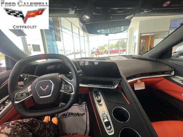 Used 2026 Chevrolet Corvette Stingray Premium Conv w/ Z51 Performance Package RWD image 10