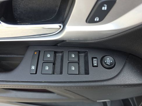 Used 2017 GMC Terrain SLE w/ Nightfall Package AWD/4WD image 30