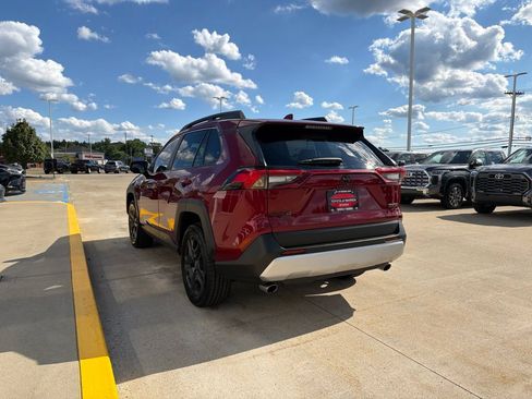 Used 2024 Toyota RAV4 Adventure w/ Convenience Package AWD/4WD image 6