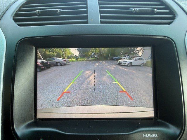 Used 2013 Ford Explorer XLT AWD/4WD image 16
