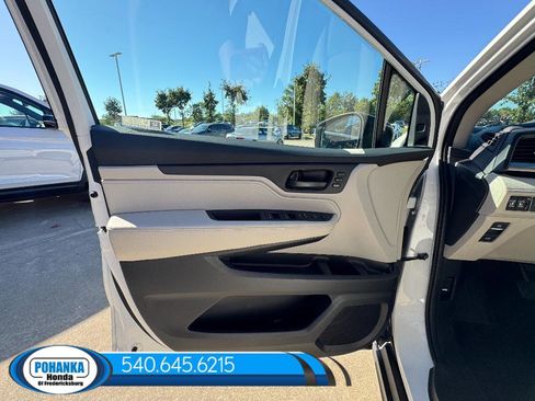 New 2026 Honda Odyssey EX-L image 36