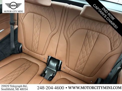 Used 2022 BMW X7 xDrive40i w/ Executive Package image 16