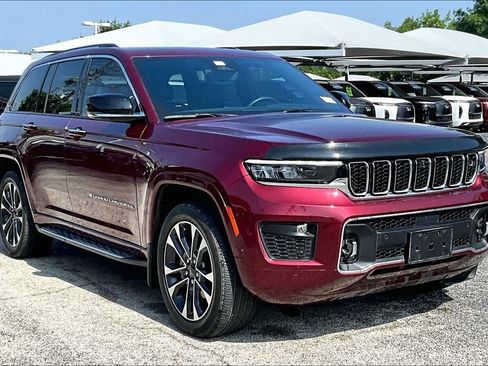 Used 2023 Jeep Grand Cherokee Overland w/ Adv Protech Group III AWD/4WD image 1