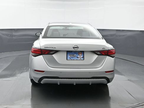 Used 2023 Nissan Sentra SV FWD image 4