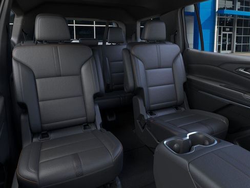 New 2026 Chevrolet Traverse High Country image 17