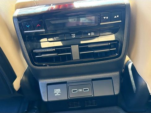 Used 2023 Acura MDX FWD w/ Technology Package image 21