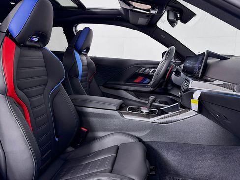 Used 2024 BMW M2 w/ Lighting Package image 6