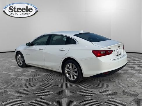 Used 2024 Chevrolet Malibu LT FWD image 3