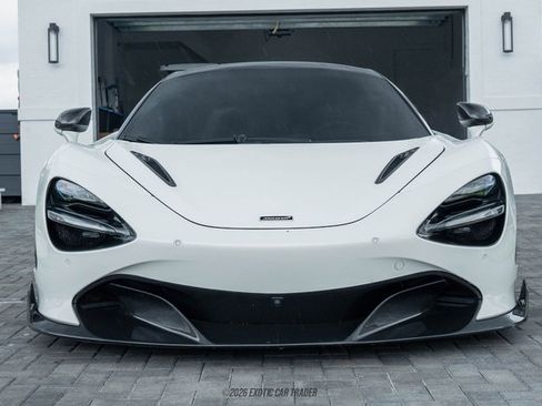 Used 2020 McLaren 720S Performance RWD image 21