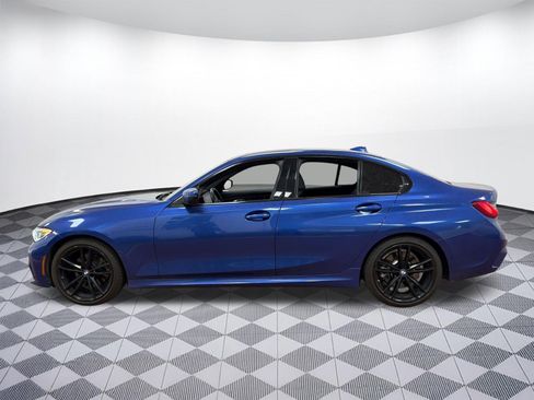 Used 2020 BMW 330i Sedan w/ M Sport Package image 2