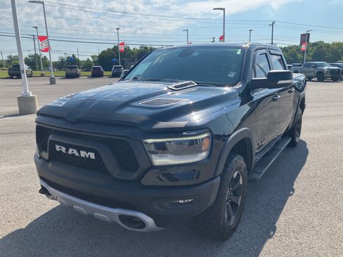 Used 2019 RAM 1500 Rebel w/ Rebel Level 1 Equipment Group AWD/4WD image 3