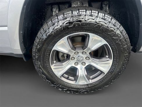 Certified 2021 RAM 1500 Laramie image 10