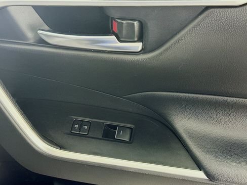 Certified 2024 Toyota RAV4 SE AWD/4WD image 29