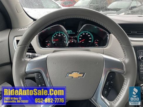 Used 2016 Chevrolet Traverse LT image 18