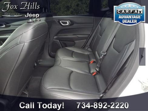 Used 2025 Jeep Compass Limited w/ Sun & Sound Group AWD/4WD image 11