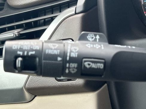 Used 2017 Chevrolet Tahoe LS RWD image 32