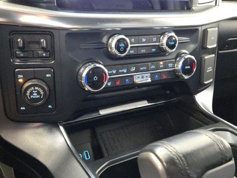 Used 2022 Ford F150 Raptor w/ Equipment Group 801A High AWD/4WD image 23