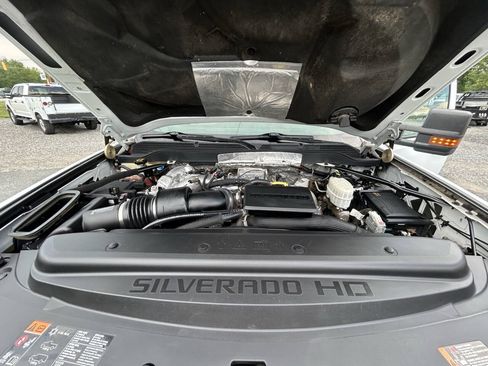 Used 2018 Chevrolet Silverado 3500 W/T w/ WT Convenience Package AWD/4WD image 27