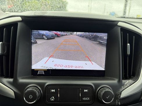 Used 2020 GMC Terrain SLE w/ Driver Convenience Package FWD image 16