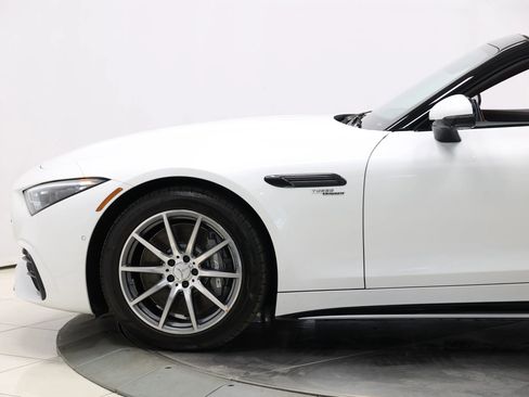 Used 2023 Mercedes-Benz SL 43 AMG image 7