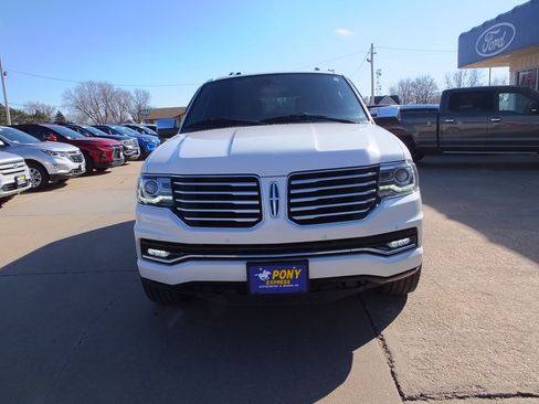 Used 2016 Lincoln Navigator L Reserve image 7