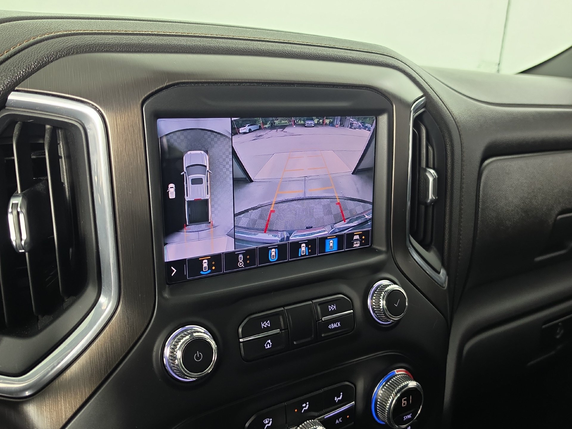 Used 2021 GMC Sierra 1500 AT4 w/ AT4 Value Package AWD/4WD image 28